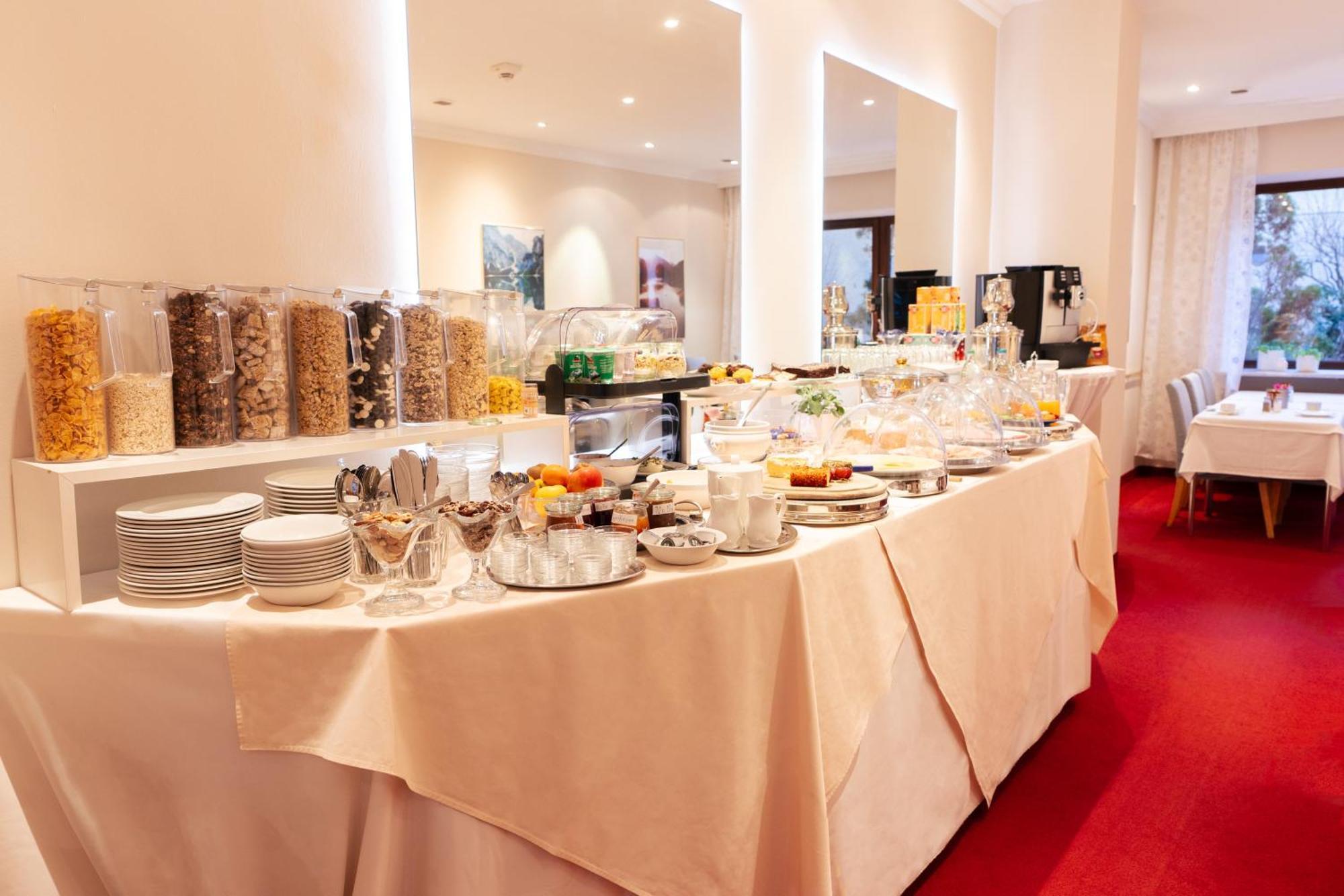 Hotel Carlton Münih Dış mekan fotoğraf