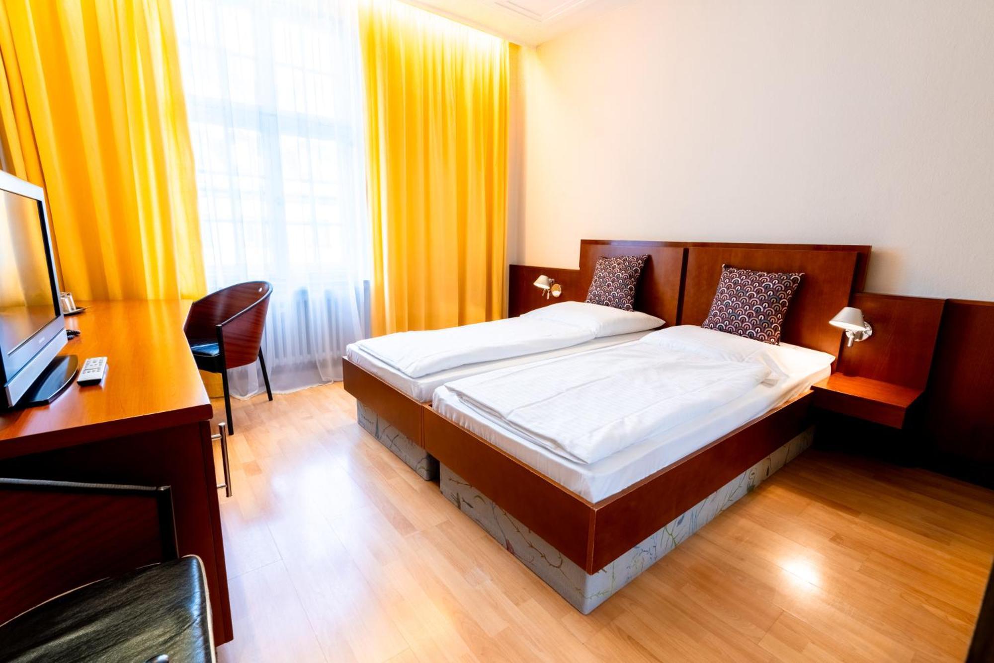 Hotel Carlton Münih Dış mekan fotoğraf