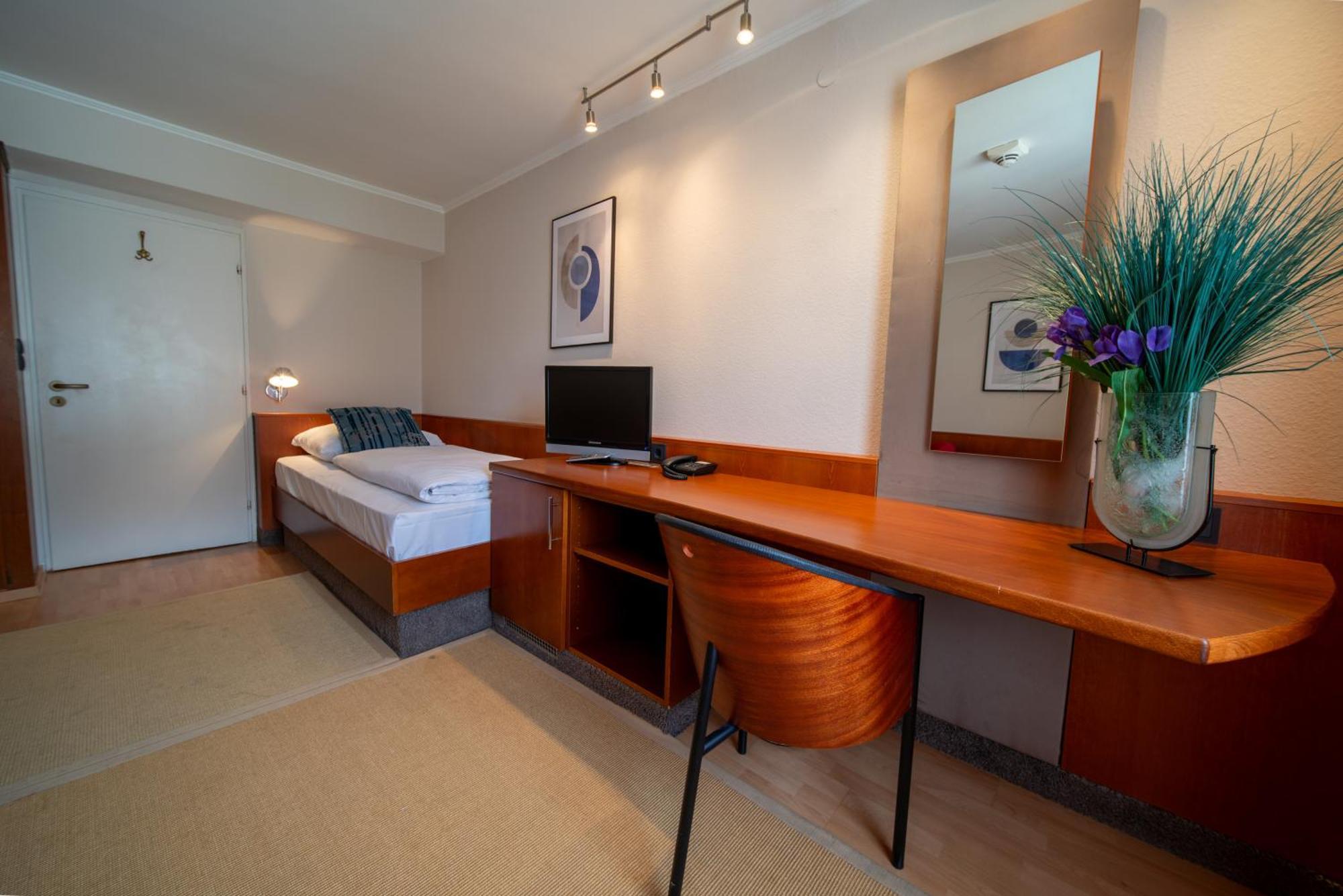 Hotel Carlton Münih Dış mekan fotoğraf
